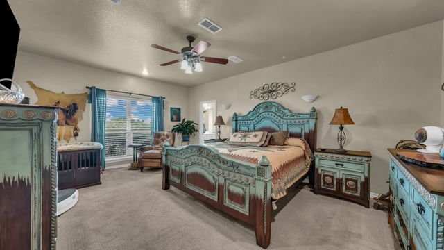 303 Private Road 3365, Boyd, TX 76023