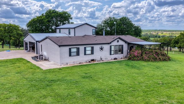 303 Private Road 3365, Boyd, TX 76023