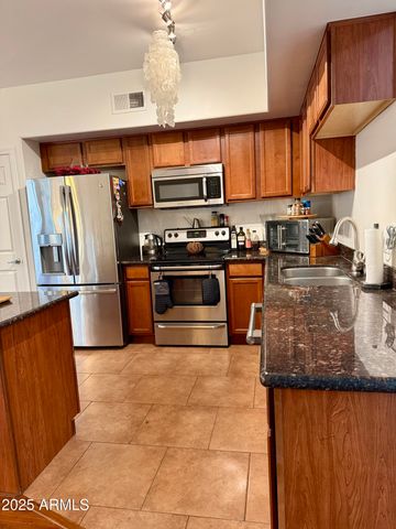 1920 E BELL Road 1112, Phoenix, AZ 85022