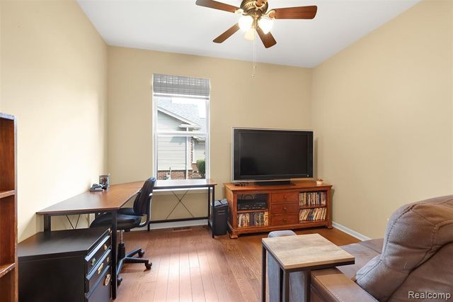 24270 Grand Traverse Avenue, Brownstown, MI 48134