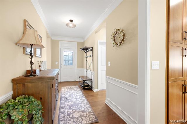 24270 Grand Traverse Avenue, Brownstown, MI 48134