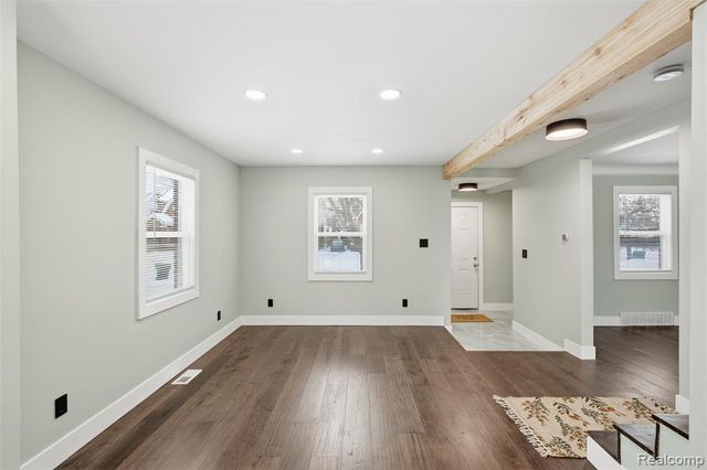 4404 Somerset Avenue, Detroit, MI 48224