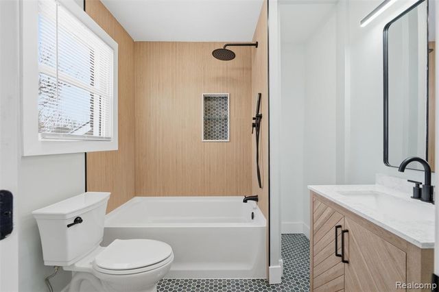 4404 Somerset Avenue, Detroit, MI 48224