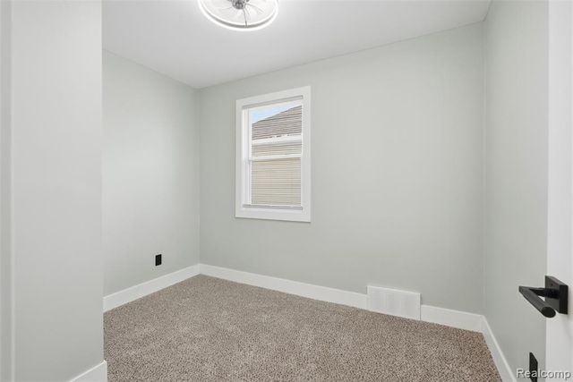 4404 Somerset Avenue, Detroit, MI 48224