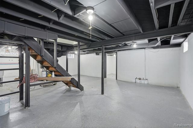 4404 Somerset Avenue, Detroit, MI 48224