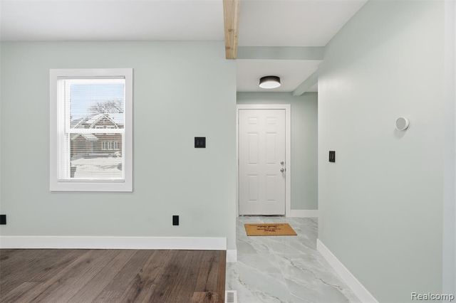 4404 Somerset Avenue, Detroit, MI 48224