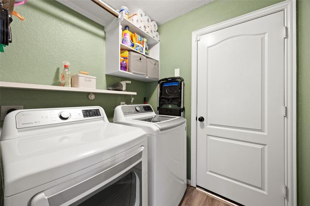 5311 Cascade Court, Alvin, TX 77511