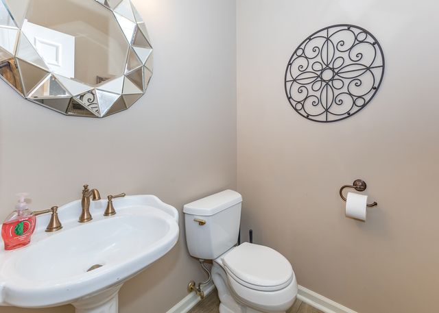 3305 11th Street, Moline, IL 51265