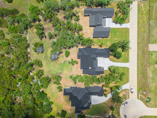 129 Bryce LN, Dripping Springs, TX 78620