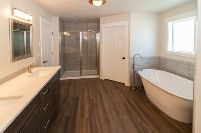 14420 W Charles Rd, Nine Mile Falls, WA 99026