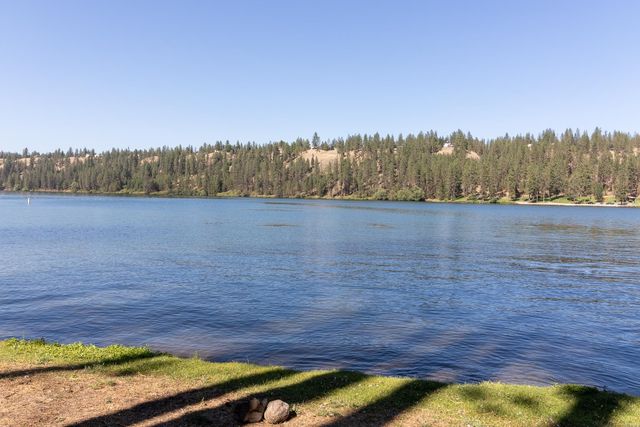 14420 W Charles Rd, Nine Mile Falls, WA 99026