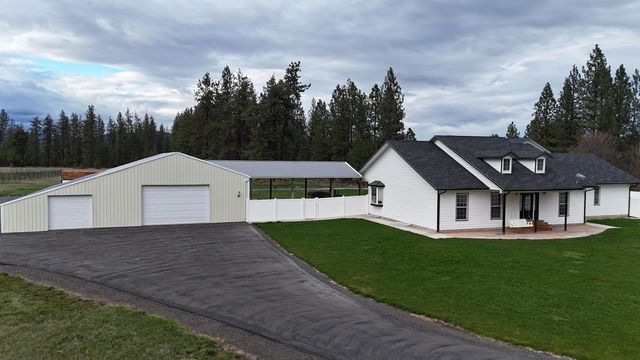 14420 W Charles Rd, Nine Mile Falls, WA 99026