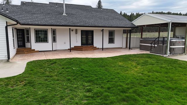 14420 W Charles Rd, Nine Mile Falls, WA 99026