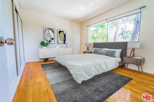 941 N San Vicente Boulevard 1, West Hollywood, CA 90069