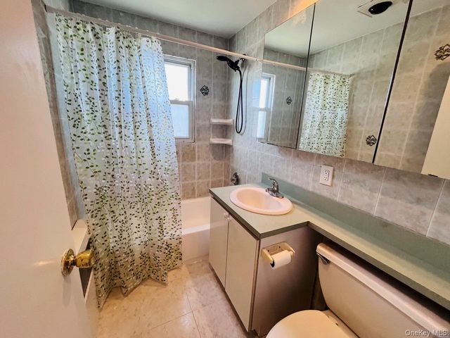 252 Lindell Boulevard, Long Beach, NY 11561