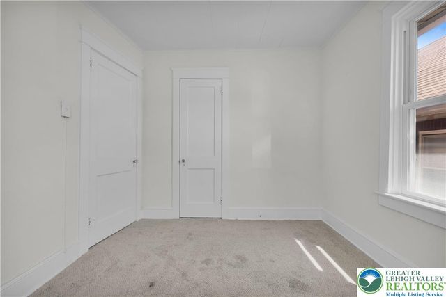 1252 East 4th Street, Bethlehem City, PA 18015