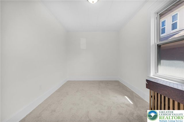 1252 East 4th Street, Bethlehem City, PA 18015