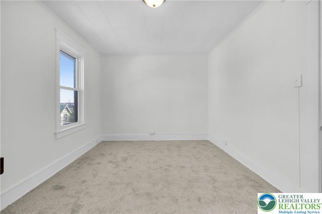 1252 East 4th Street, Bethlehem City, PA 18015