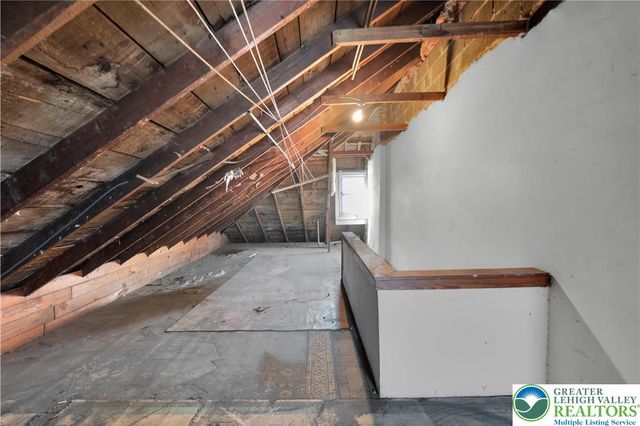 1252 East 4th Street, Bethlehem City, PA 18015