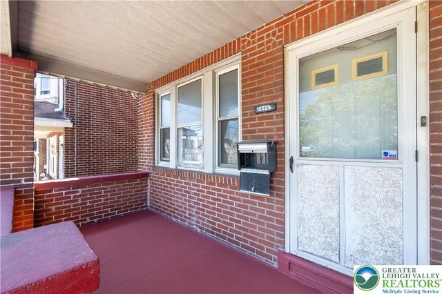 1252 East 4th Street, Bethlehem City, PA 18015