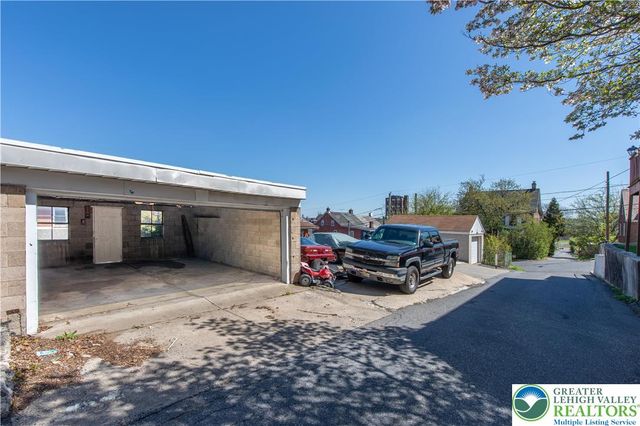 1252 East 4th Street, Bethlehem City, PA 18015