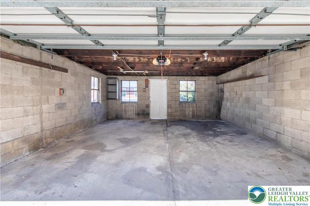 1252 East 4th Street, Bethlehem City, PA 18015
