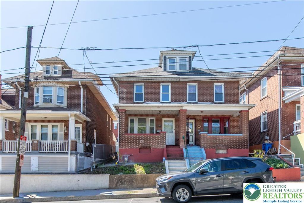 1252 East 4th Street, Bethlehem City, PA 18015