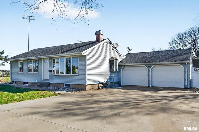 300 N STANLEY Drive, Chillicothe, IL 61523