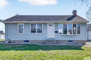 300 N STANLEY Drive, Chillicothe, IL 61523