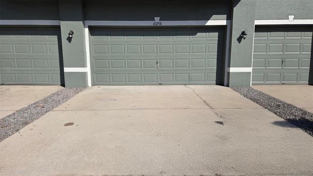 10258 LAKE DISTRICT LANE, Orlando, FL 32832