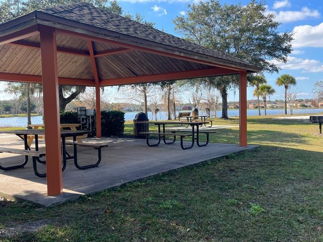 10258 LAKE DISTRICT LANE, Orlando, FL 32832