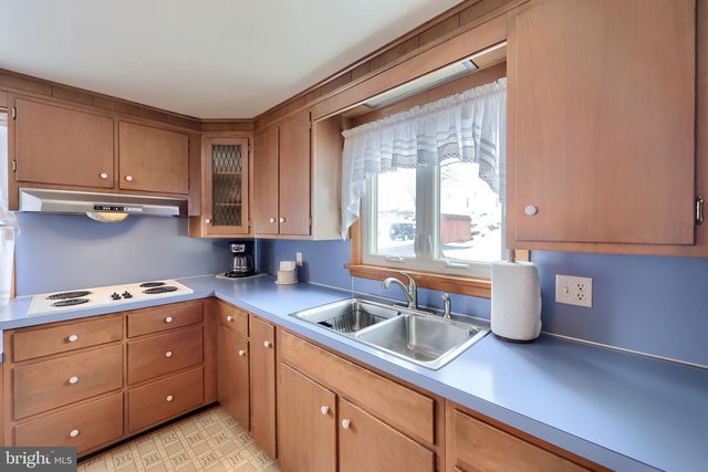 830 PALMYRA BELLEGROVE RD, Annville, PA 17003