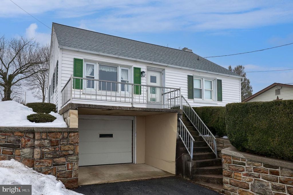 830 PALMYRA BELLEGROVE RD, Annville, PA 17003