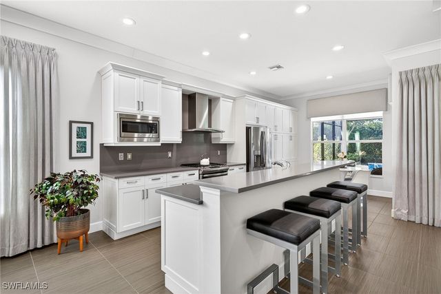 28689 Montecristo LOOP, Bonita Springs, FL 34135