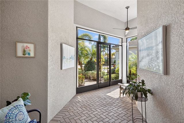 28689 Montecristo LOOP, Bonita Springs, FL 34135