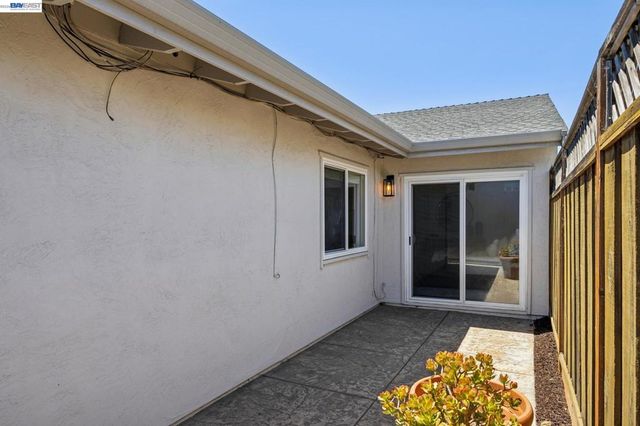 4443 Macbeth Cir, Fremont, CA 94555
