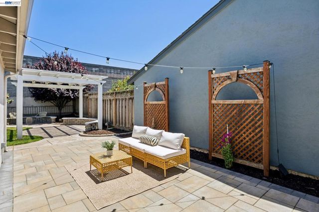 4443 Macbeth Cir, Fremont, CA 94555