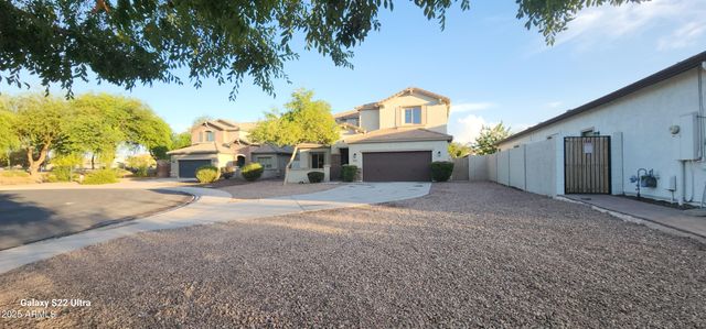 3167 E BATTALA Court, Gilbert, AZ 85297