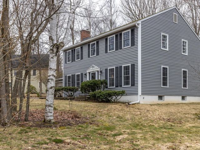 185 Summit Circle, Shelburne, VT 05482