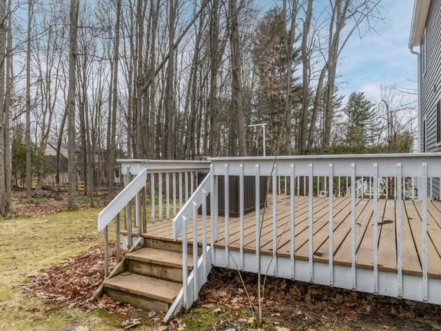 185 Summit Circle, Shelburne, VT 05482