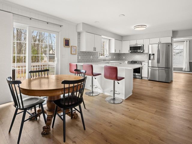 185 Summit Circle, Shelburne, VT 05482