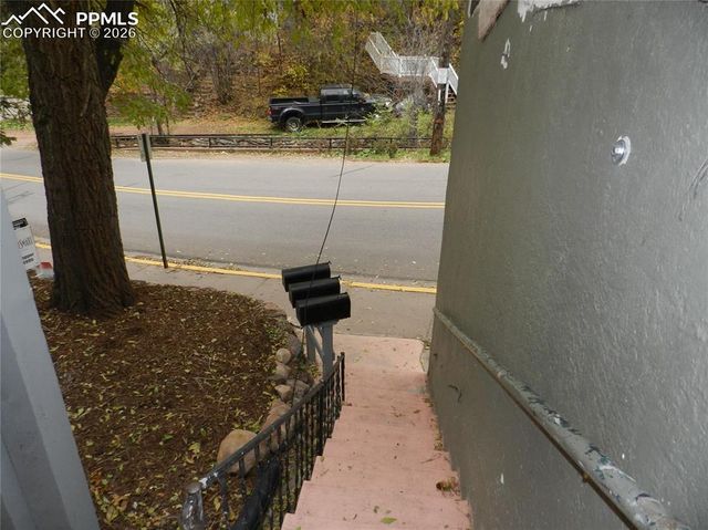 358 Ruxton Avenue, Manitou Springs, CO 80829