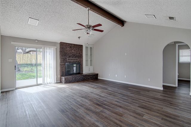 4801 Winesanker Way, Fort Worth, TX 76133