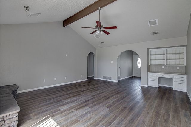 4801 Winesanker Way, Fort Worth, TX 76133