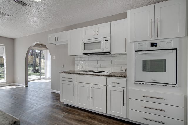 4801 Winesanker Way, Fort Worth, TX 76133