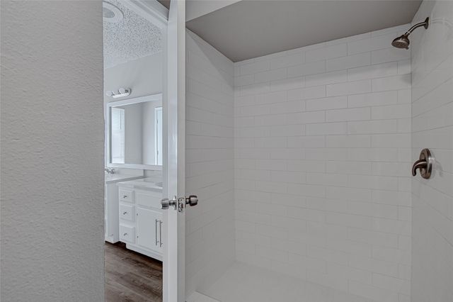 4801 Winesanker Way, Fort Worth, TX 76133