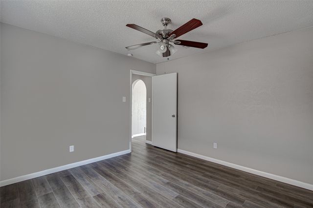 4801 Winesanker Way, Fort Worth, TX 76133