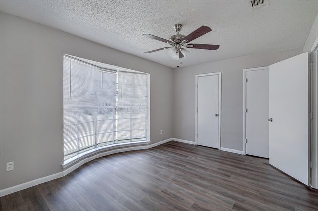 4801 Winesanker Way, Fort Worth, TX 76133