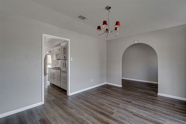 4801 Winesanker Way, Fort Worth, TX 76133