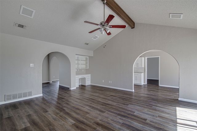 4801 Winesanker Way, Fort Worth, TX 76133